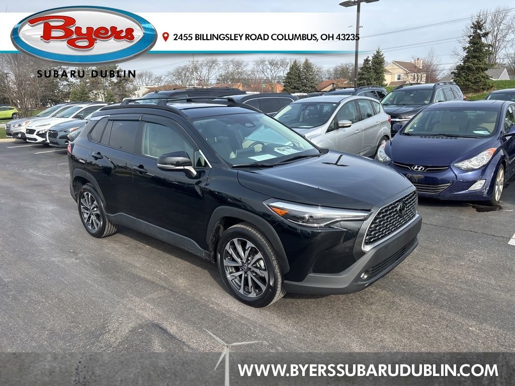 2023 Toyota Corolla Cross XLE