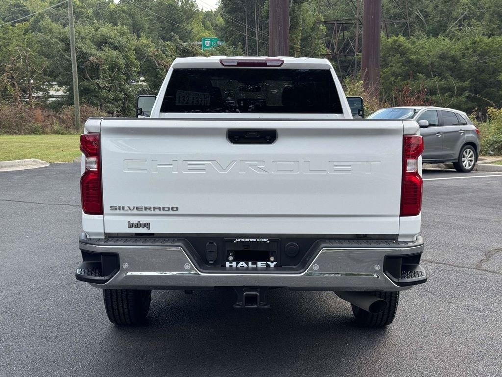 Used 2025 White Chevrolet Work Truck image 23