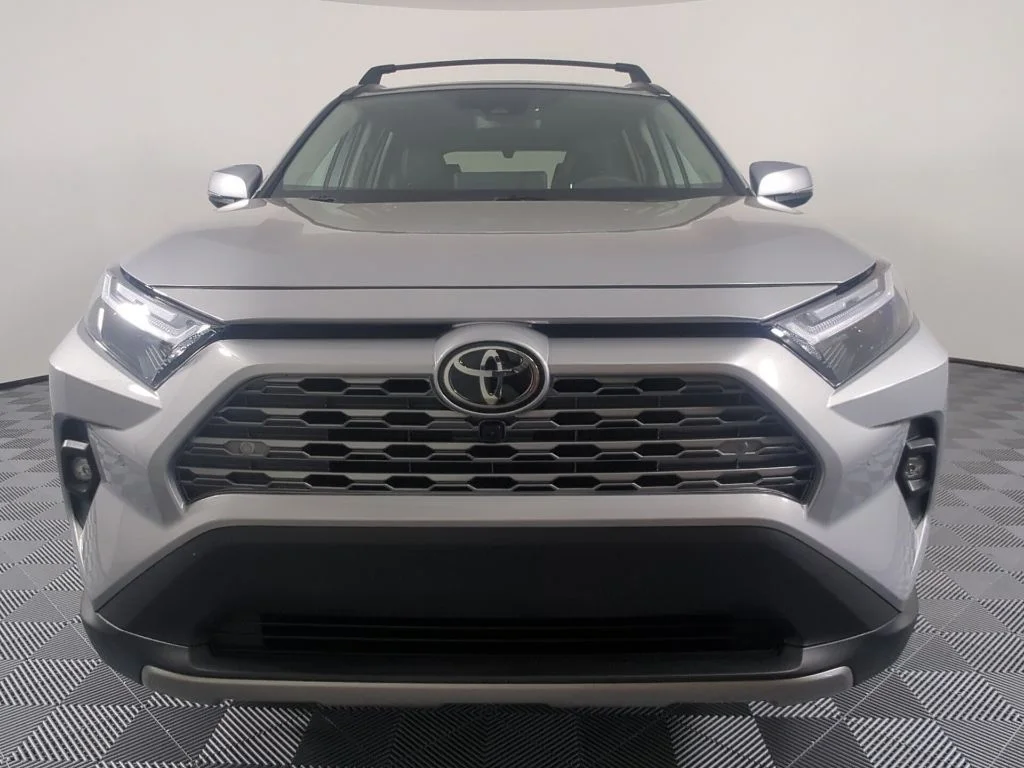 Used 2025 Silver Toyota Limited image 3