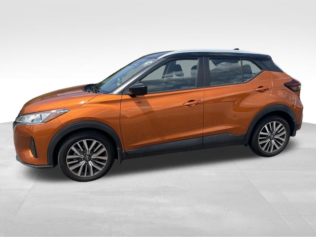 Used 2023 Orange Nissan SV image 2