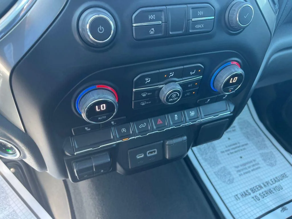 2021 Chevrolet Silverado 1500 RST - Photo 16