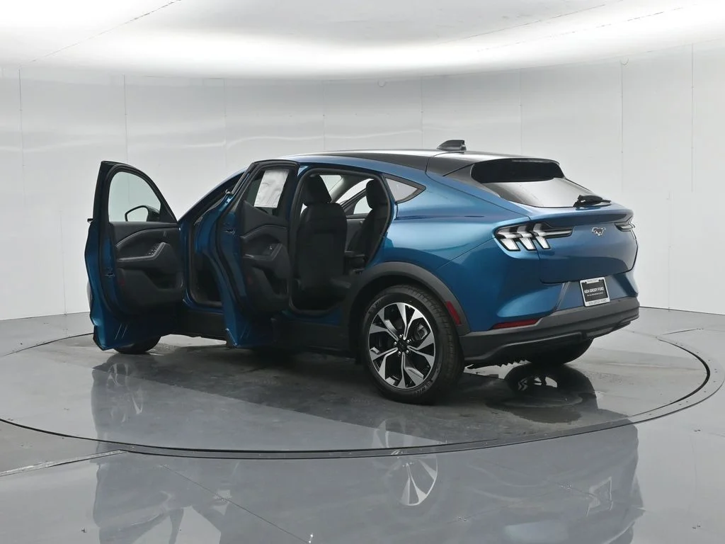 New 2026 Adriatic Blue Metallic Ford Select image 30