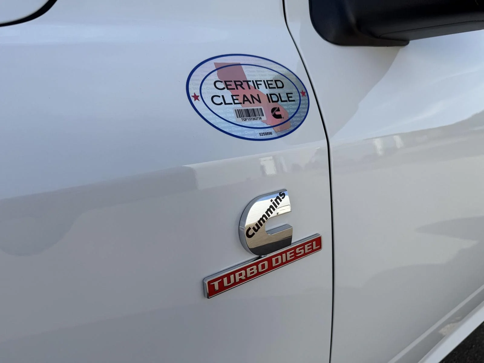 New 2026 Bright White Clear-Coat Exterior Paint RAM Tradesman image 26
