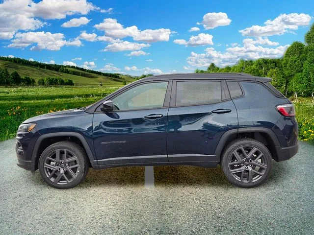 New 2026 Fathom Blue Pearl-Coat Exterior Paint Jeep Limited image 3