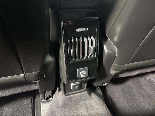 Certified Used 2022 White Jeep Limited image 28