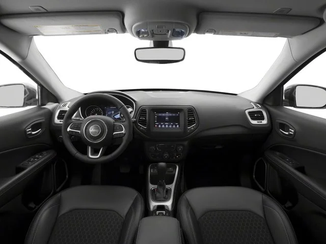 Used 2017 White Clearcoat Jeep Latitude image 11