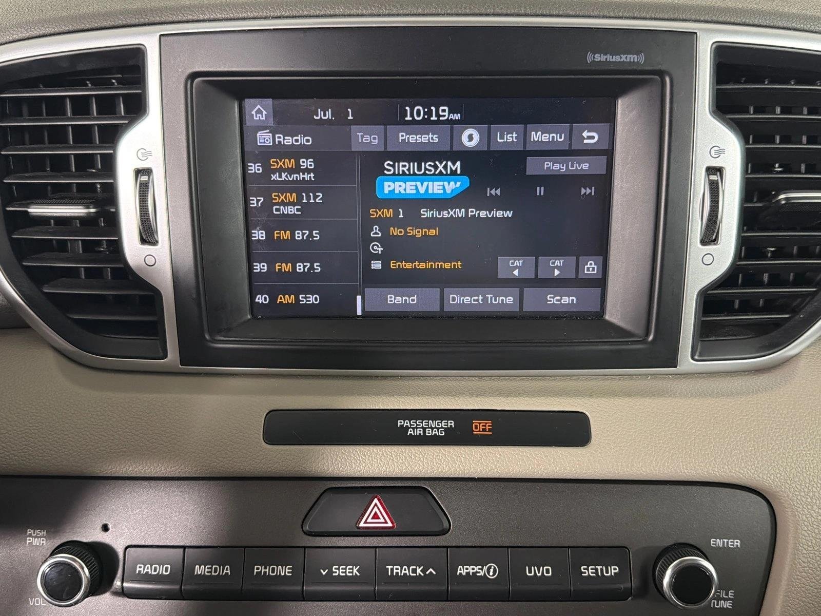 Used 2017 Sparkling Silver Kia LX image 28