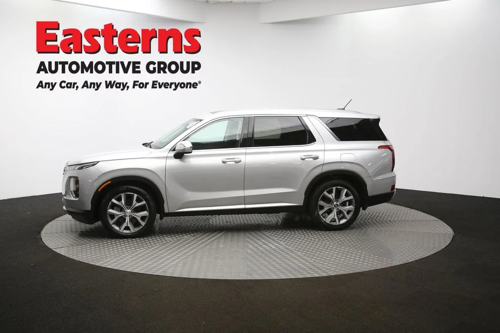 Used 2022 Silver Hyundai SEL image 58