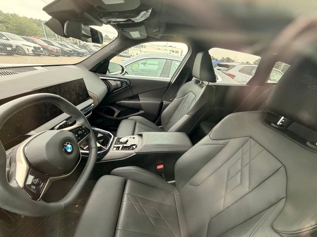 Certified Used 2025 Alpine White BMW 30 xDrive image 6