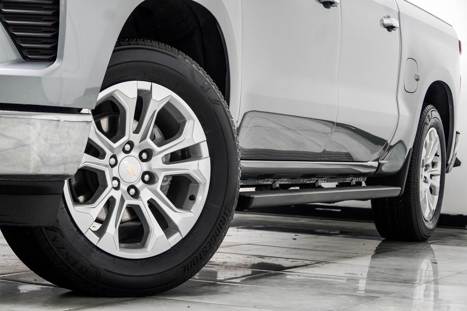 Used 2024 Gray Chevrolet LTZ image 6