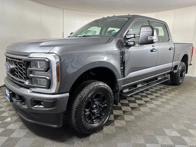 New 2026 Carbonized Gray Metallic Ford XL image 7