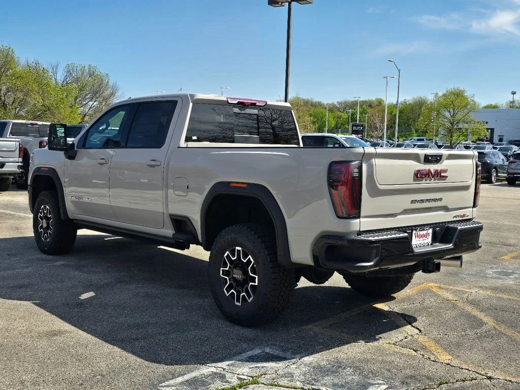 2026 GMC Sierra 2500HD AT4X - Photo 7