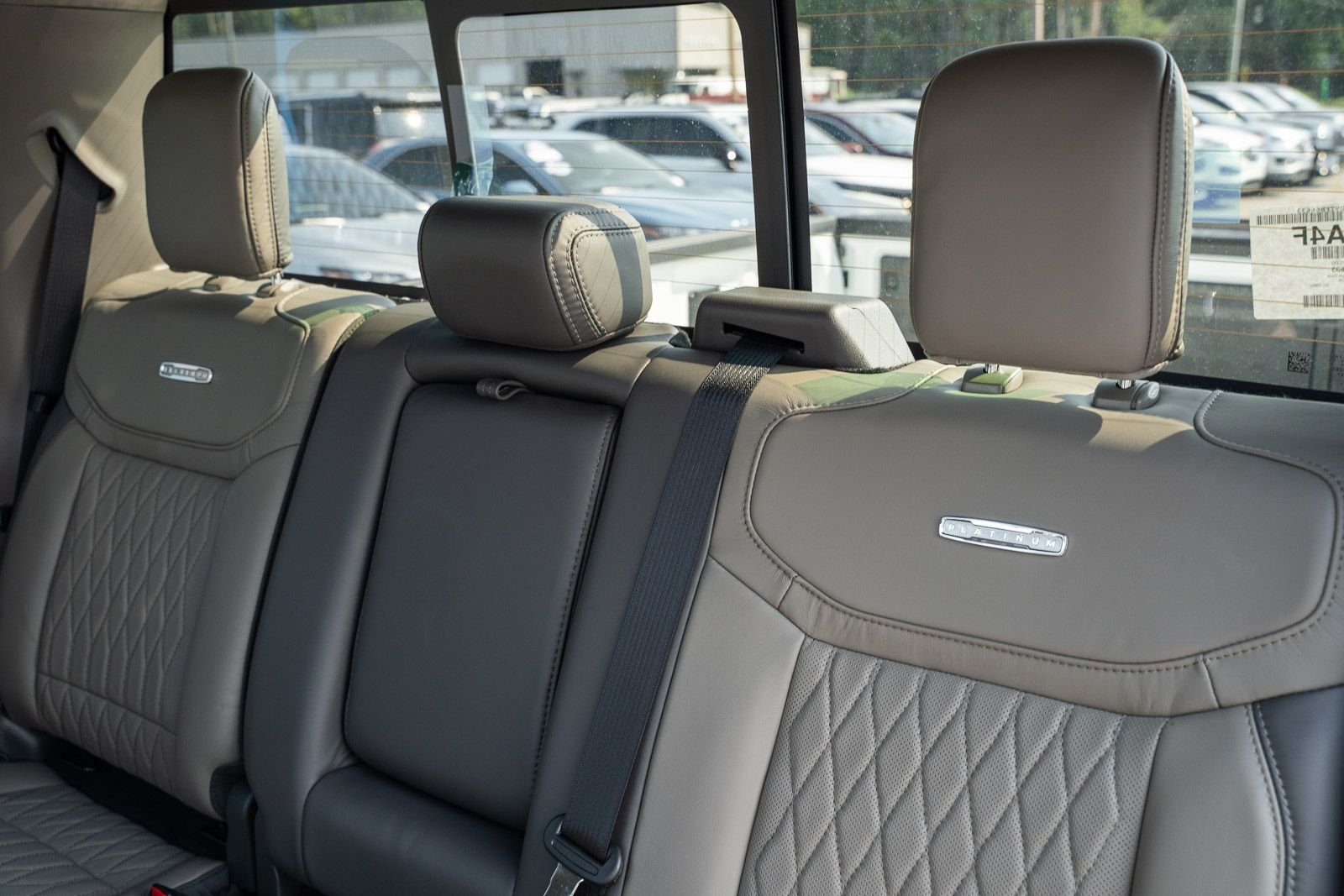 New 2026 Star White Metallic Tri-Coat Ford Platinum® image 21