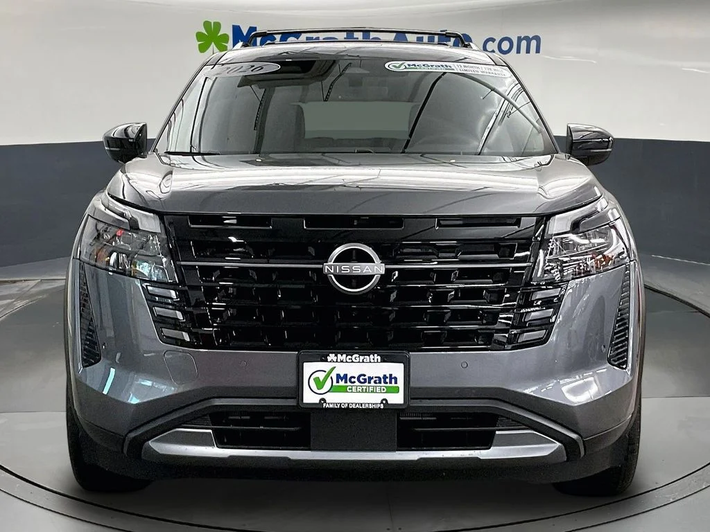 Used 2026 Gray Nissan SL image 5