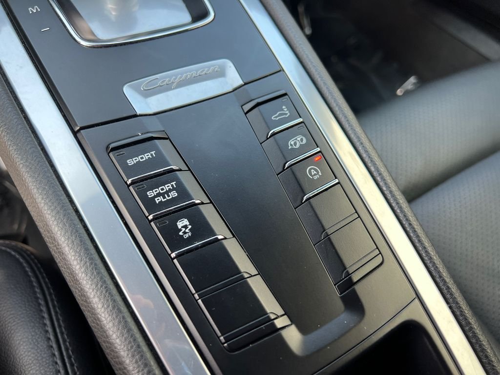 Used 2015 Silver Porsche S image 23