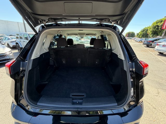 Used 2025 Black Nissan SV image 8