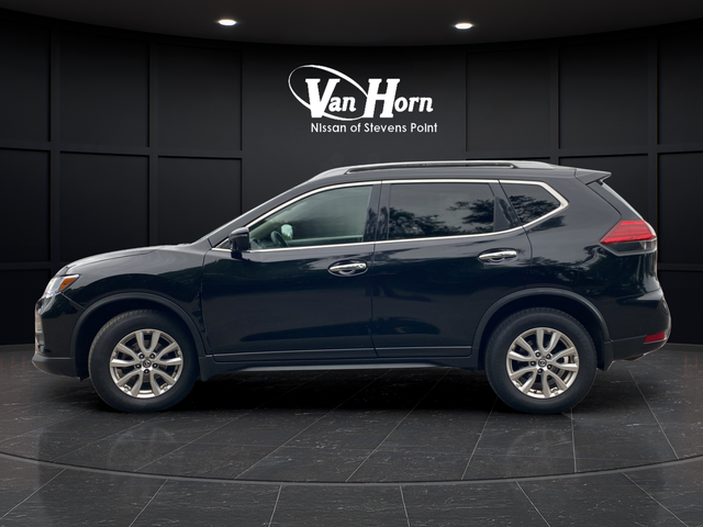 Used 2017 Magnetic Black Nissan SV image 4