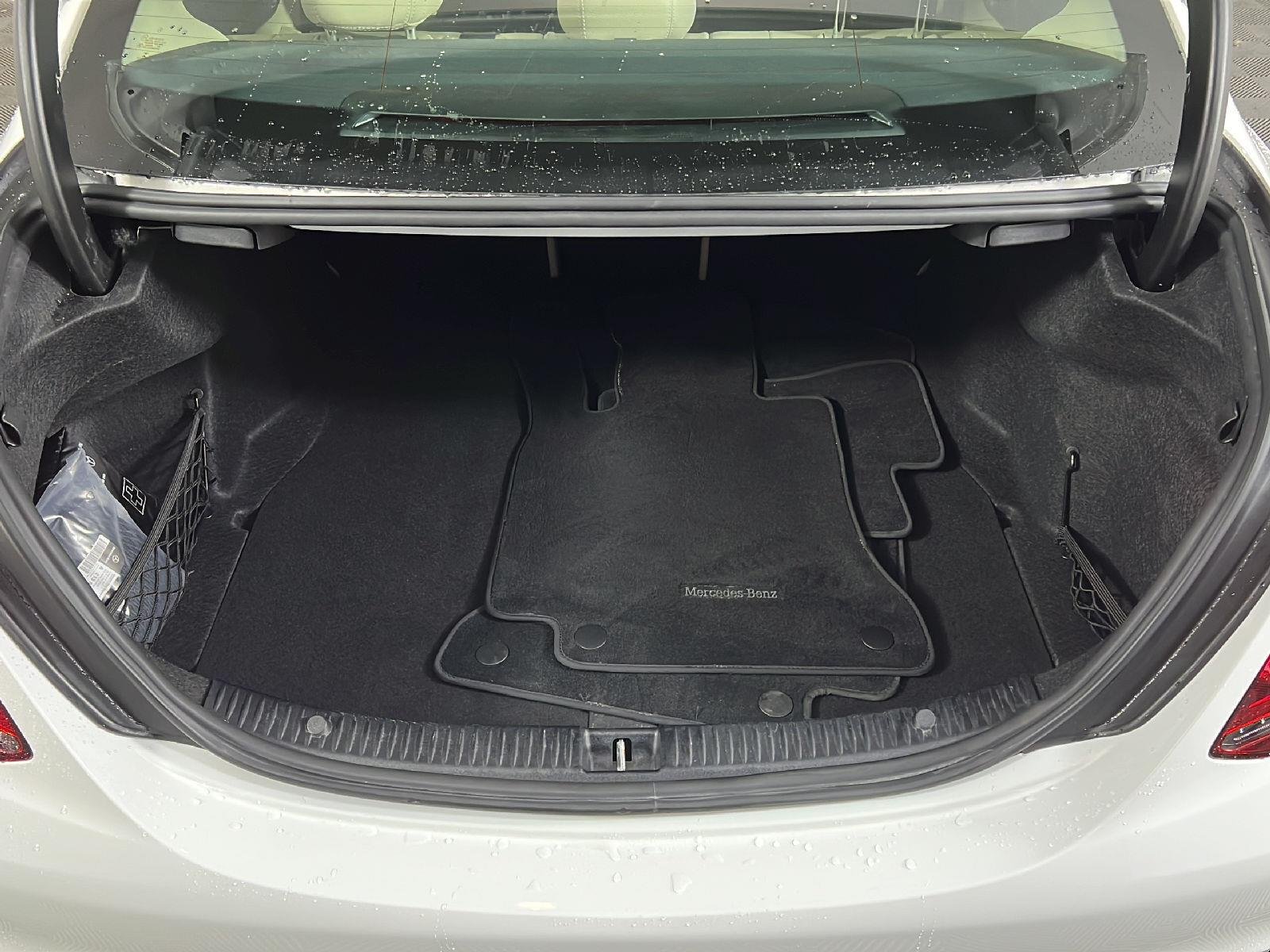 Used 2019 Polar White Mercedes-Benz C 300 image 23