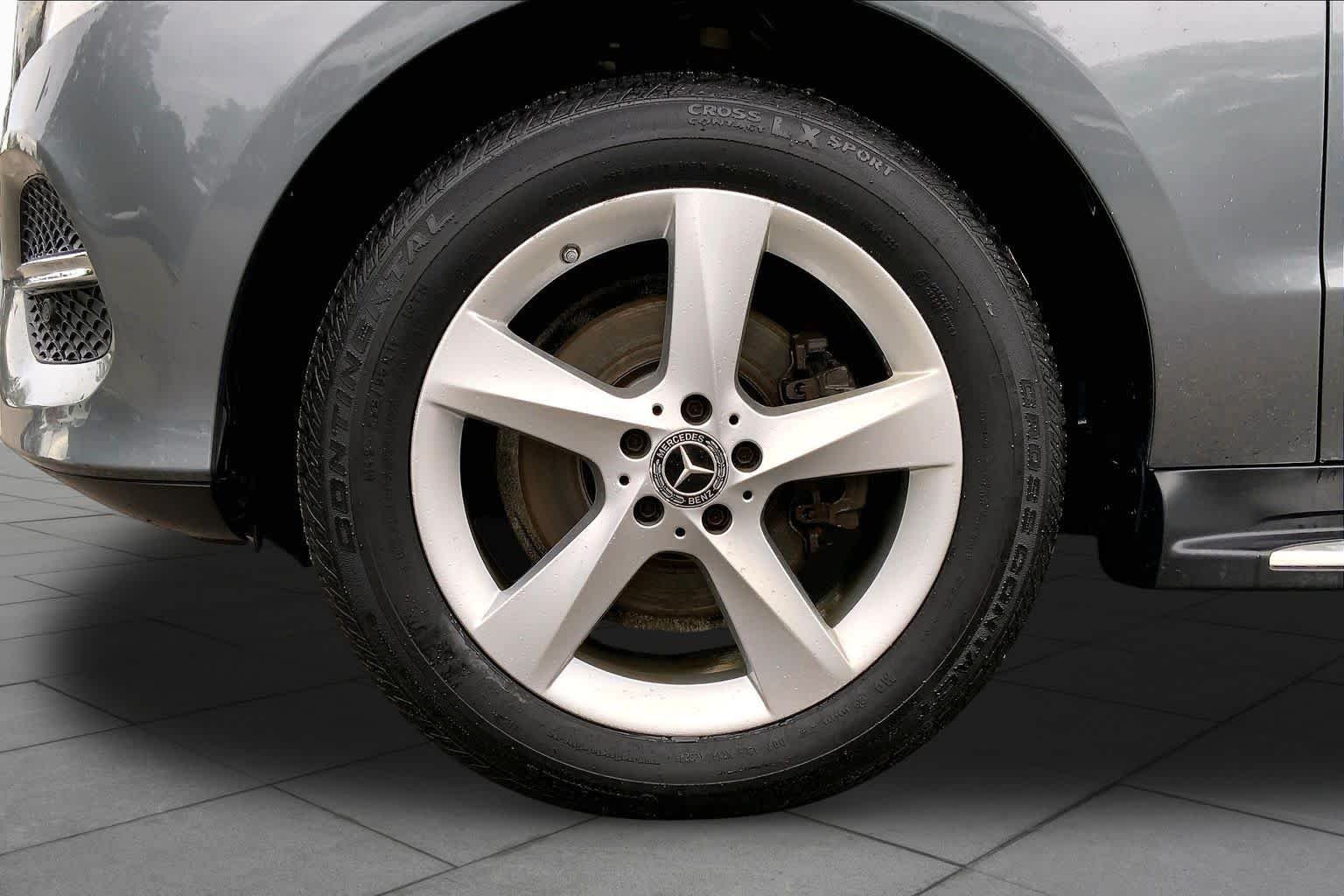 Used 2017 Selenite Grey Metallic Mercedes-Benz GLE 350 image 11