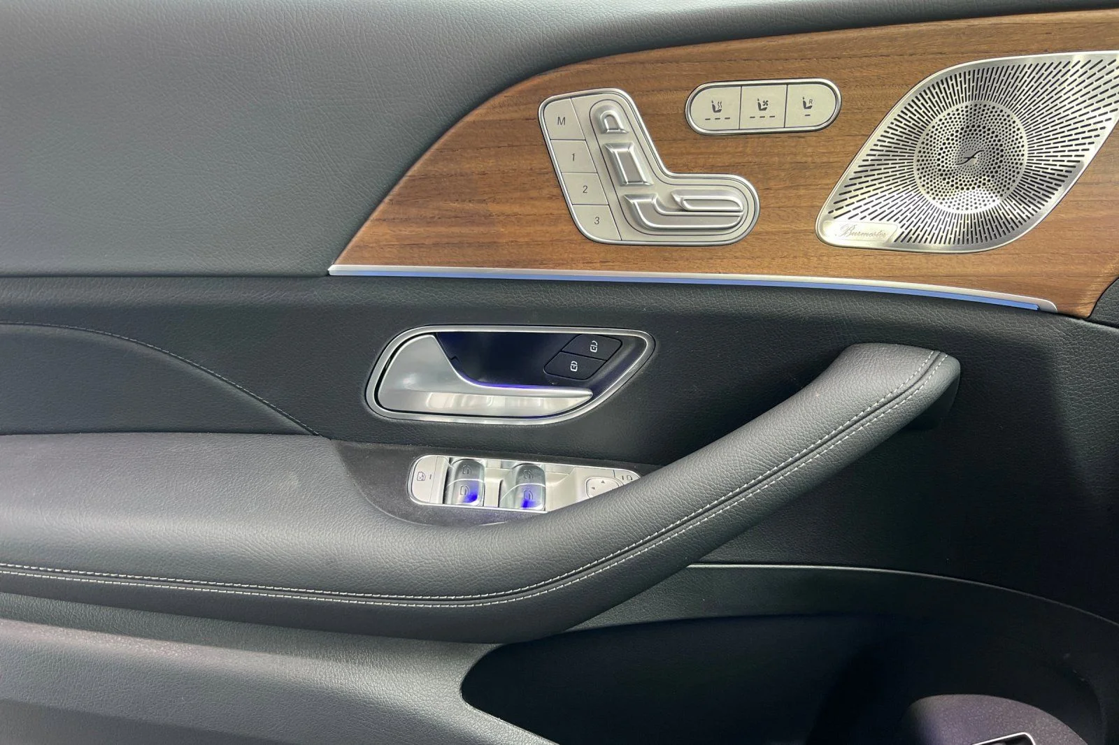 New 2026 Gray Mercedes-Benz GLE 350 image 14