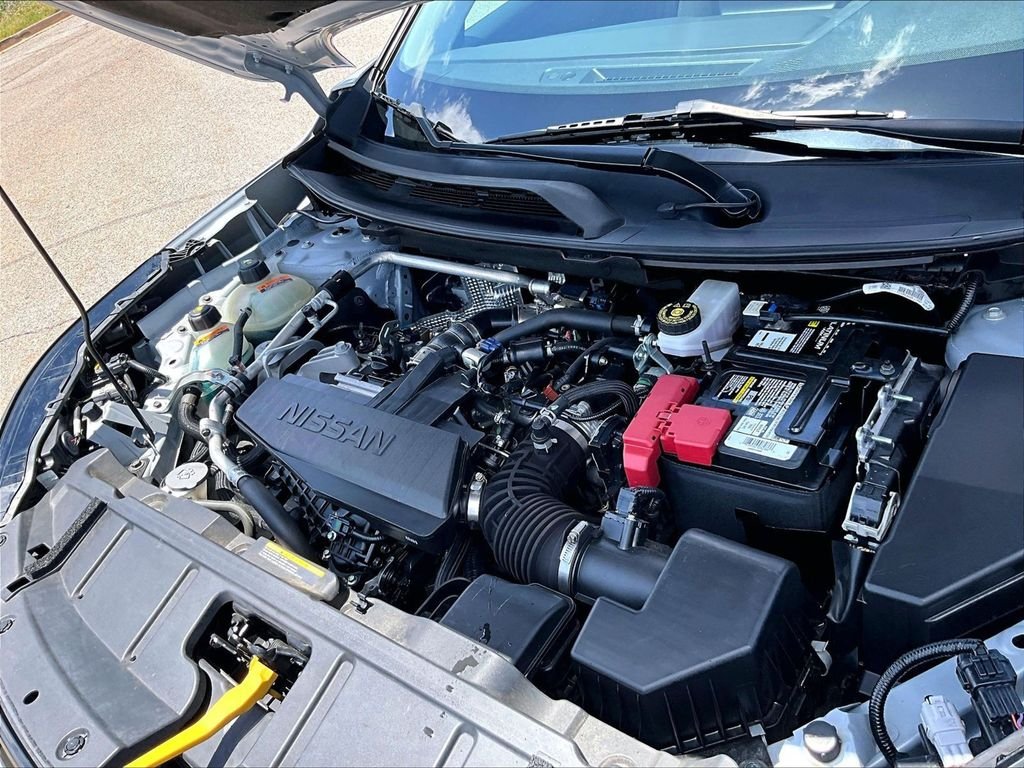 Used 2024 Silver Nissan S image 24
