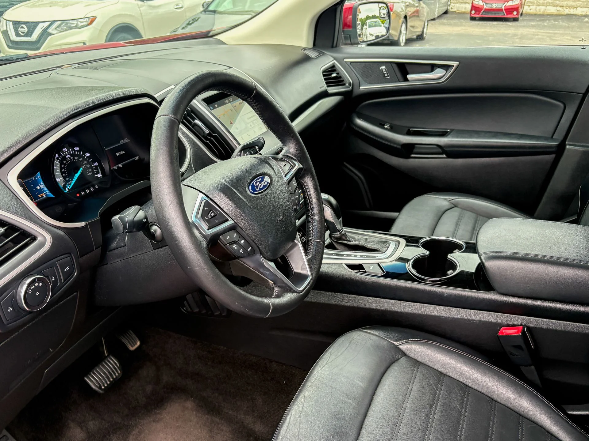 Used 2018 Red Ford SEL image 21