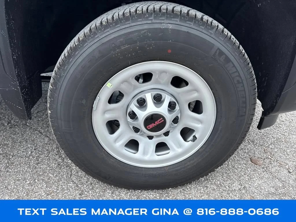 2025 GMC Sierra 2500HD Pro - Photo 42