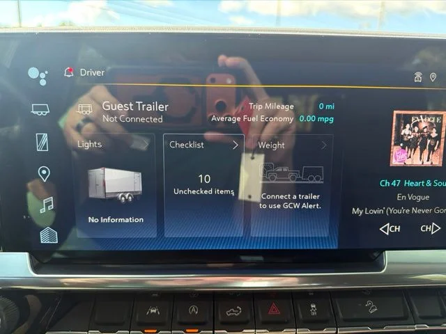 Used 2024 Summit White Chevrolet LT Trail Boss image 27