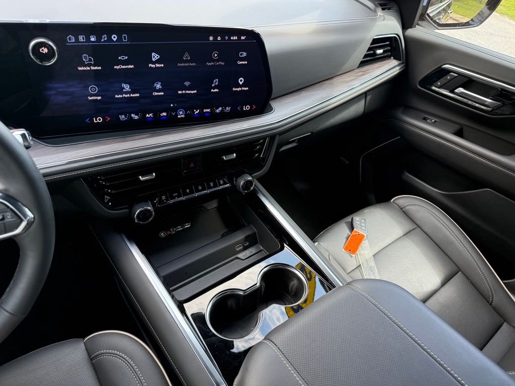Used 2025 Black Chevrolet Premier image 34