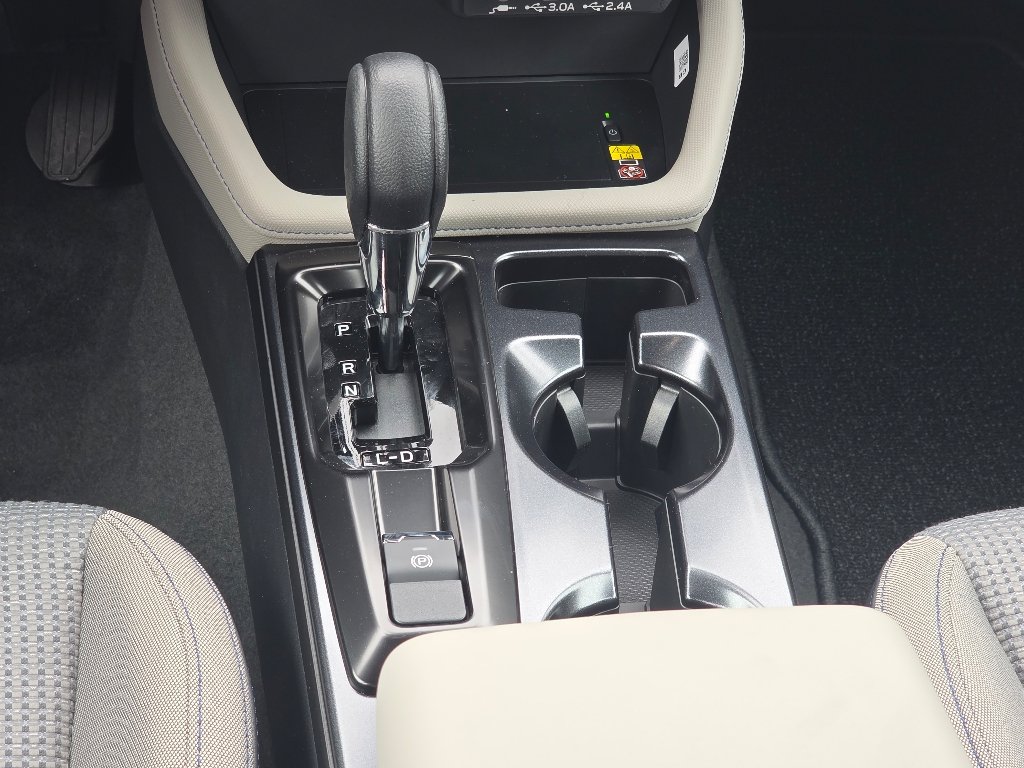 New 2026 White Subaru Premium image 15