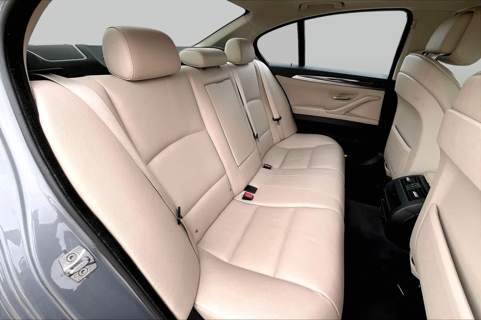 Used 2011 Space Gray BMW 528i image 18
