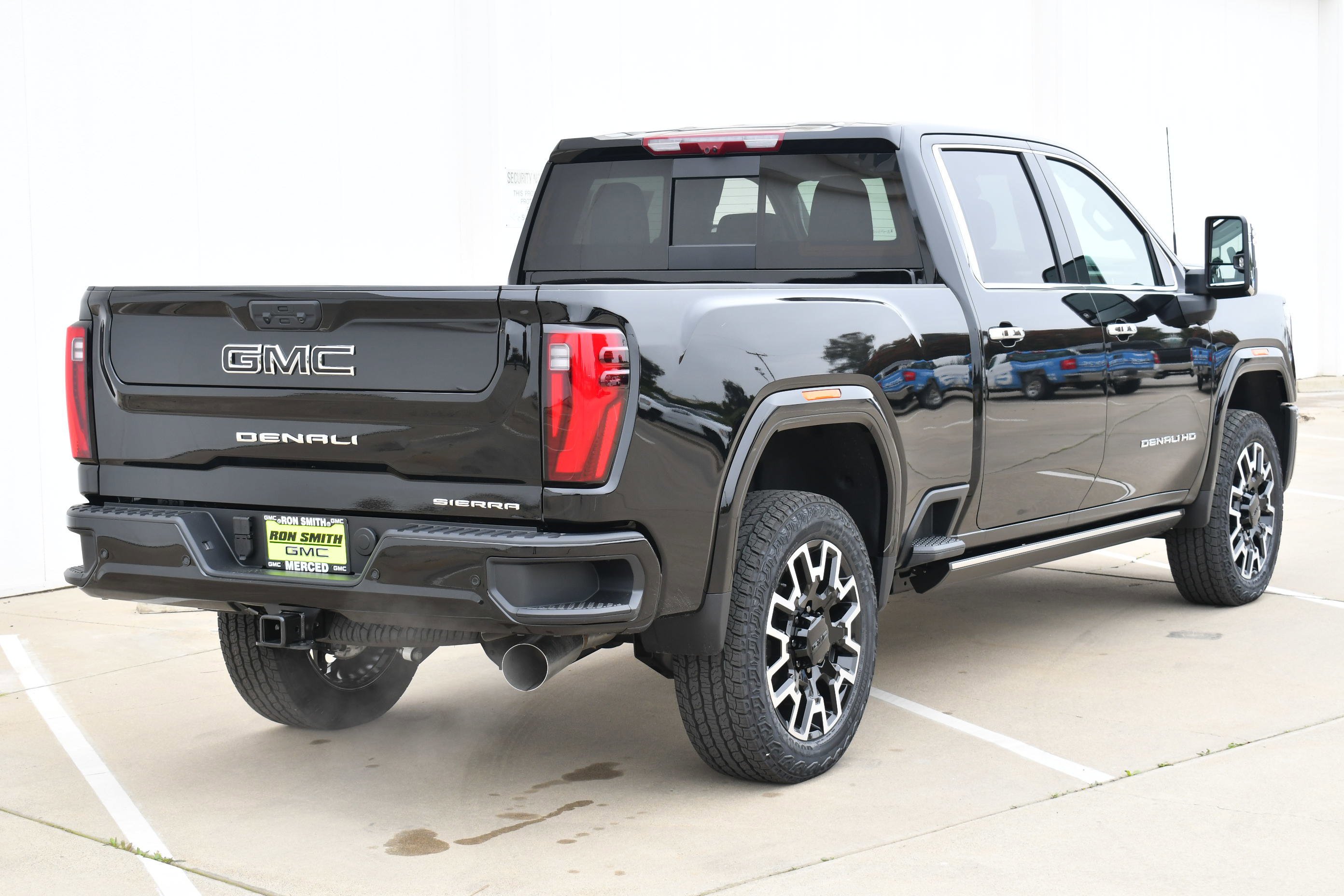 2026 GMC Sierra 2500HD Denali - Photo 8