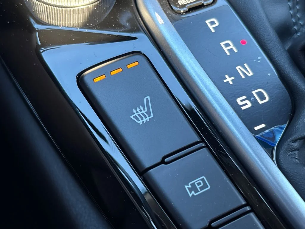 2025 Kia Seltos S - Photo 25