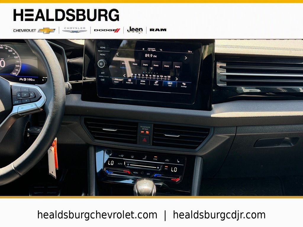 2025 Volkswagen Jetta Sport - Photo 19