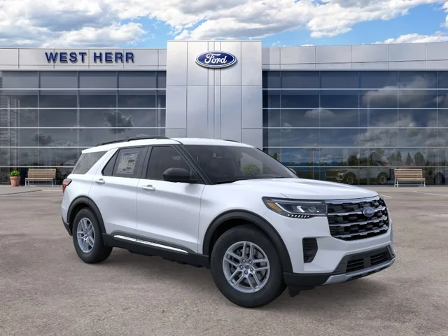 2025 Ford Explorer Active