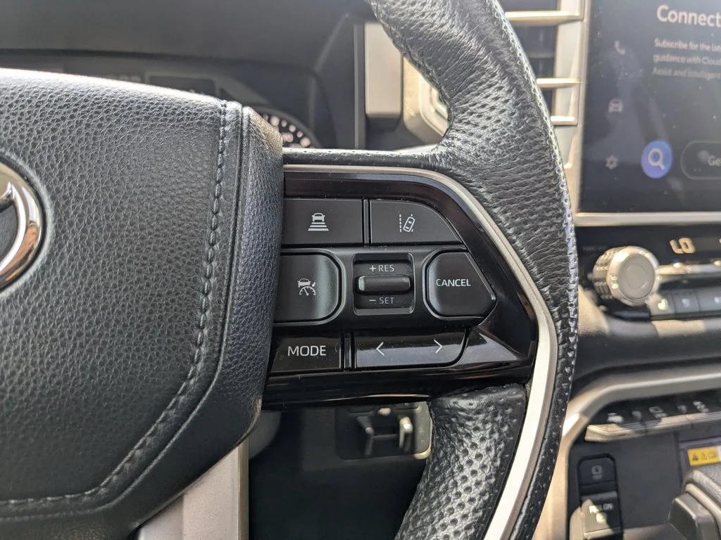 Used 2022  Toyota Limited image 23