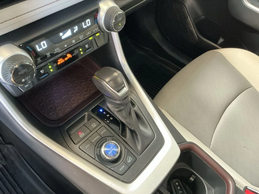 Used 2023 Beige Toyota Limited image 18
