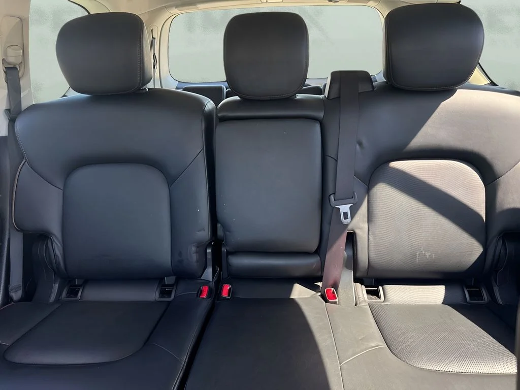 Used 2019 Blue Nissan SL image 15