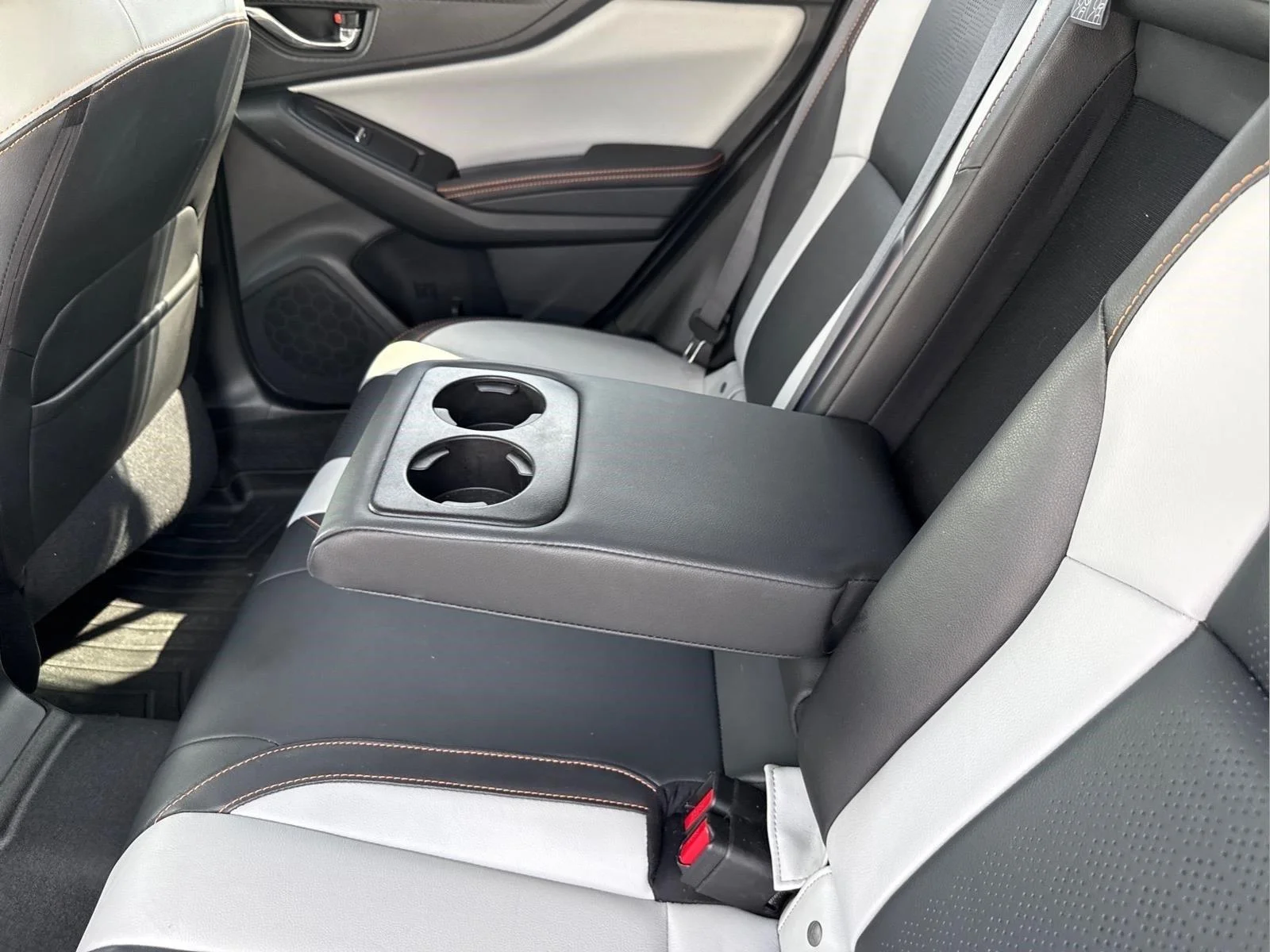 Used 2019 Sunshine Orange Subaru Limited image 20
