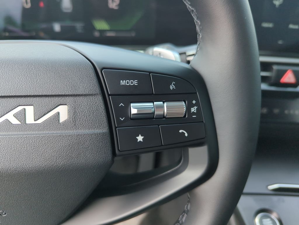 New 2027 Gravity Gray Kia S image 23