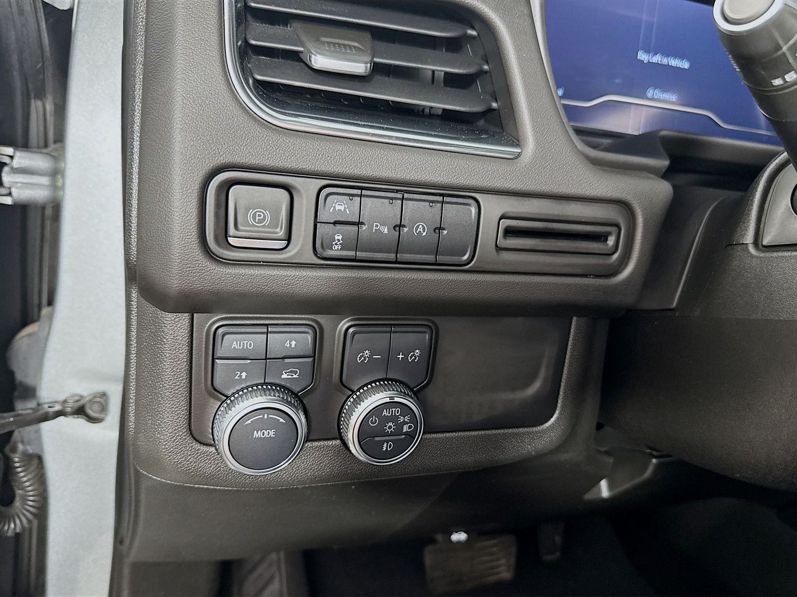 Used 2023 Sterling Metallic GMC SLT image 11
