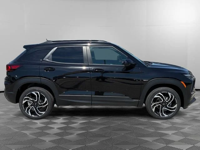 New 2026 Mosaic Black Metallic Chevrolet RS image 6
