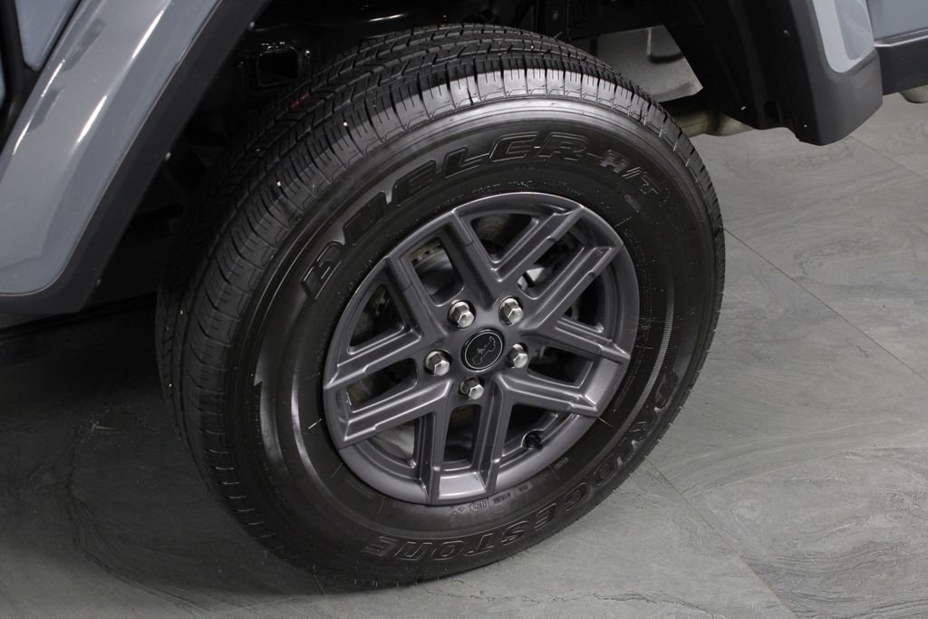 Used 2025 Gray Jeep Sport S image 11