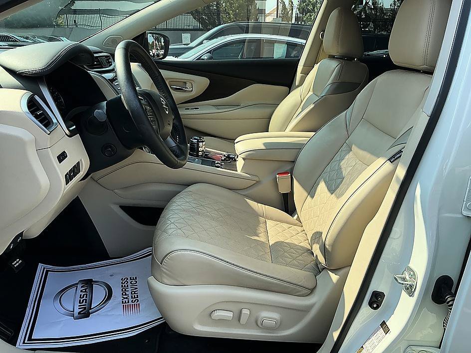 Used 2019 Pearl White Tricoat Nissan Platinum image 12
