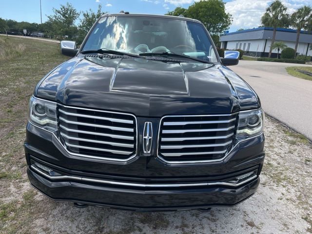 2017 Lincoln Navigator Select