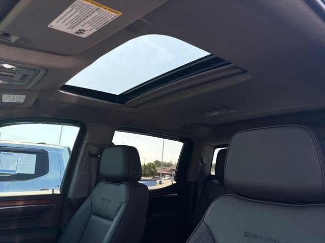 Used 2023 Black GMC Denali image 27