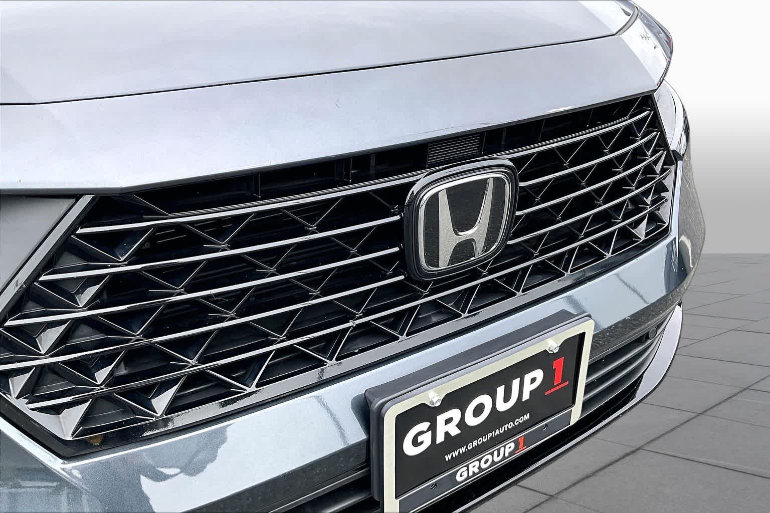 Used 2023 Meteorite Gray Metallic Honda Touring image 30
