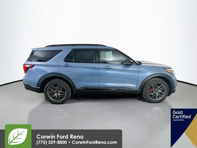 Certified Used 2026 Vapor Blue Metallic Ford ST-Line image 11