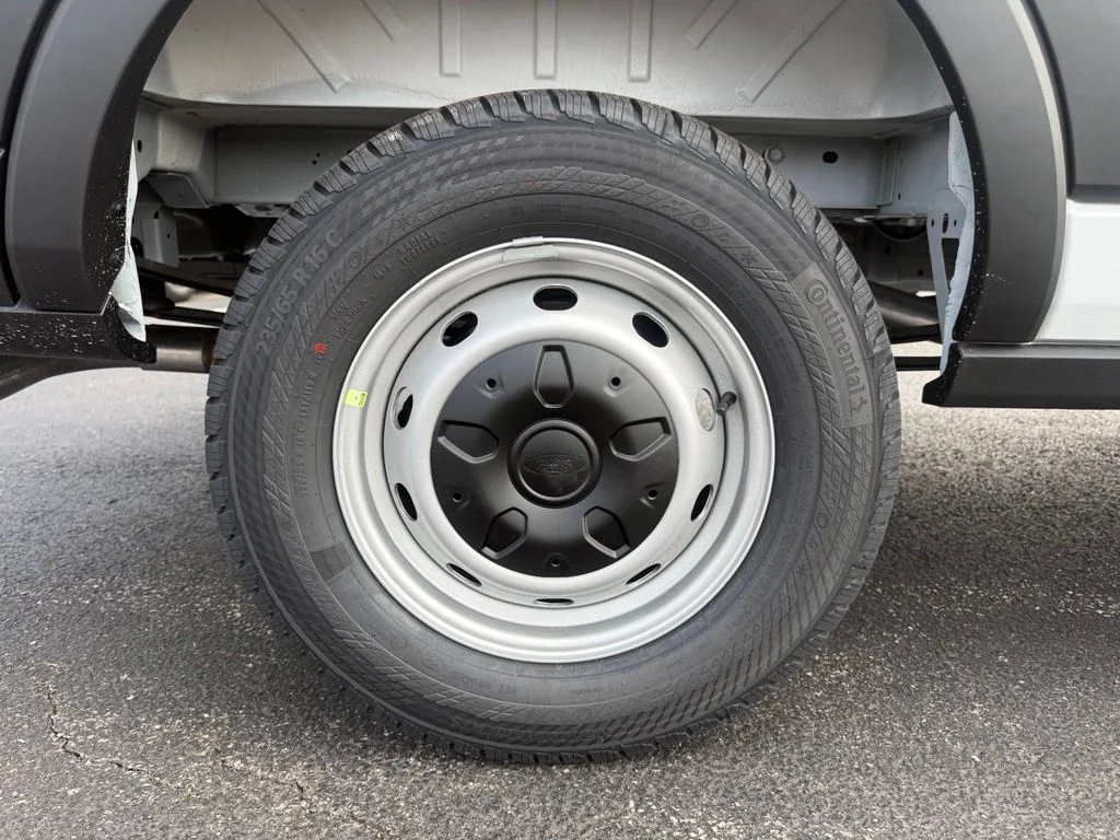 New 2026 Oxford White Ford Cargo Van image 47