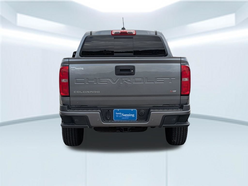 Used 2021 Gray Chevrolet Z71 image 5